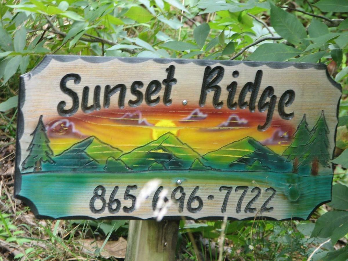 פיג'ן פורג' Sunset Ridge Cabin מראה חיצוני תמונה